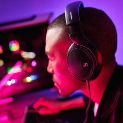 HD 560S